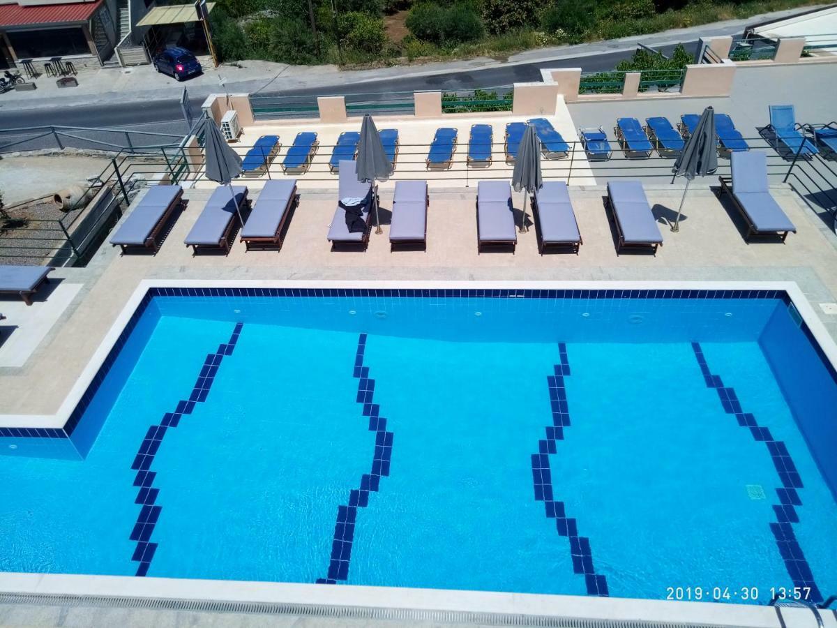 Kavousanos Apartments Истро Экстерьер фото